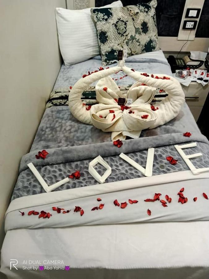 Al Amir Palace Hotel Sauhadż Zewnętrze zdjęcie