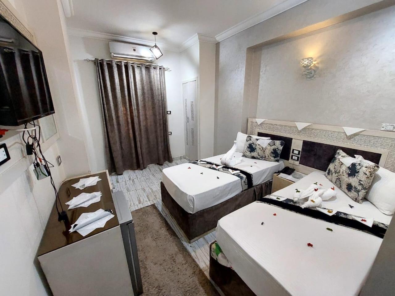 Al Amir Palace Hotel Sauhadż Zewnętrze zdjęcie